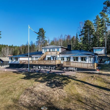 Kolmardsgarden Bed & Breakfast Kolmården Екстериор снимка