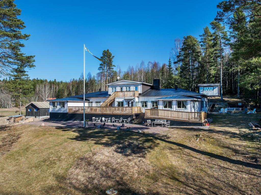 Kolmardsgarden Bed & Breakfast Kolmården Екстериор снимка